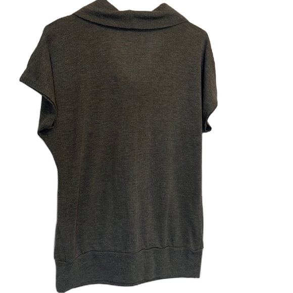 Women’s Cowl Neckline In Box By Be Cool Blouse, Dark Gray, Size Large - Picture 2 of 4